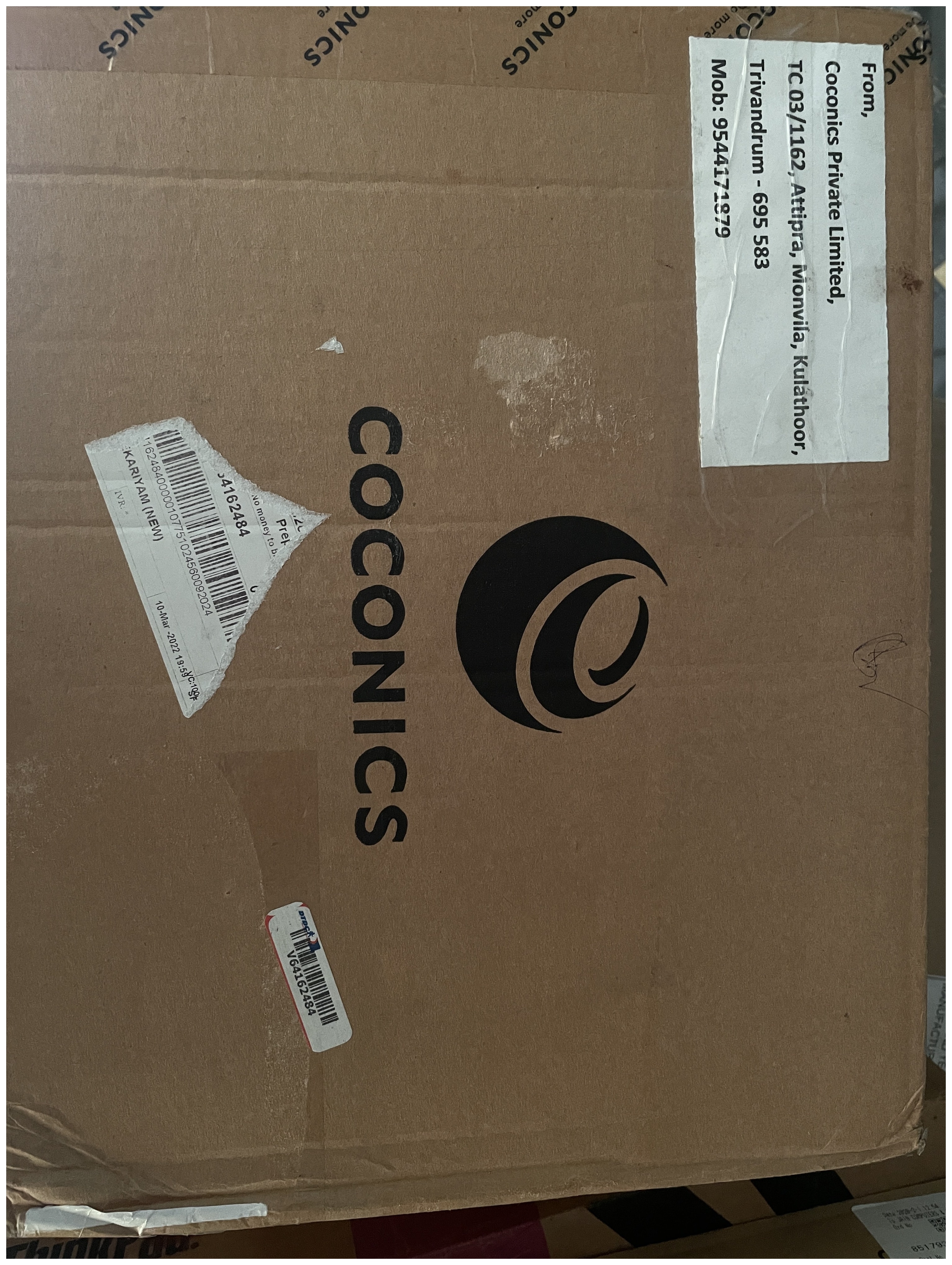Box in which coconics laptop was delivered
