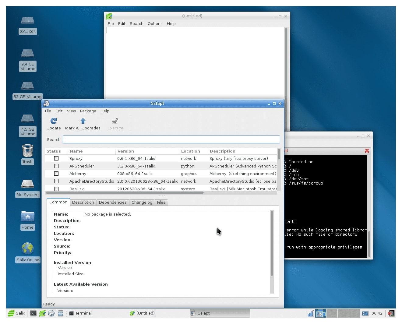 Salix Linux desktop. Salix with GSlapt is a fork of slackware linux